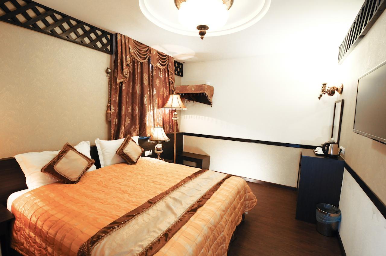 K Garden Hotel Parit Buntar Dış mekan fotoğraf