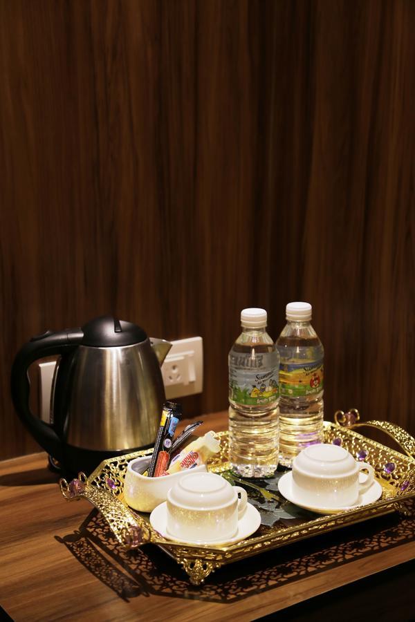 K Garden Hotel Parit Buntar Dış mekan fotoğraf