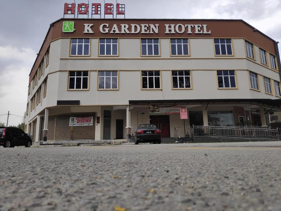 K Garden Hotel Parit Buntar Dış mekan fotoğraf